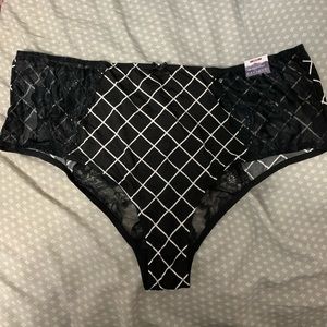 Lane Bryant Cacique 26/28 mid waist cheeky panty